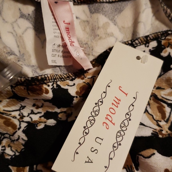 J Mode Jumpsuit - Picture 4 of 4